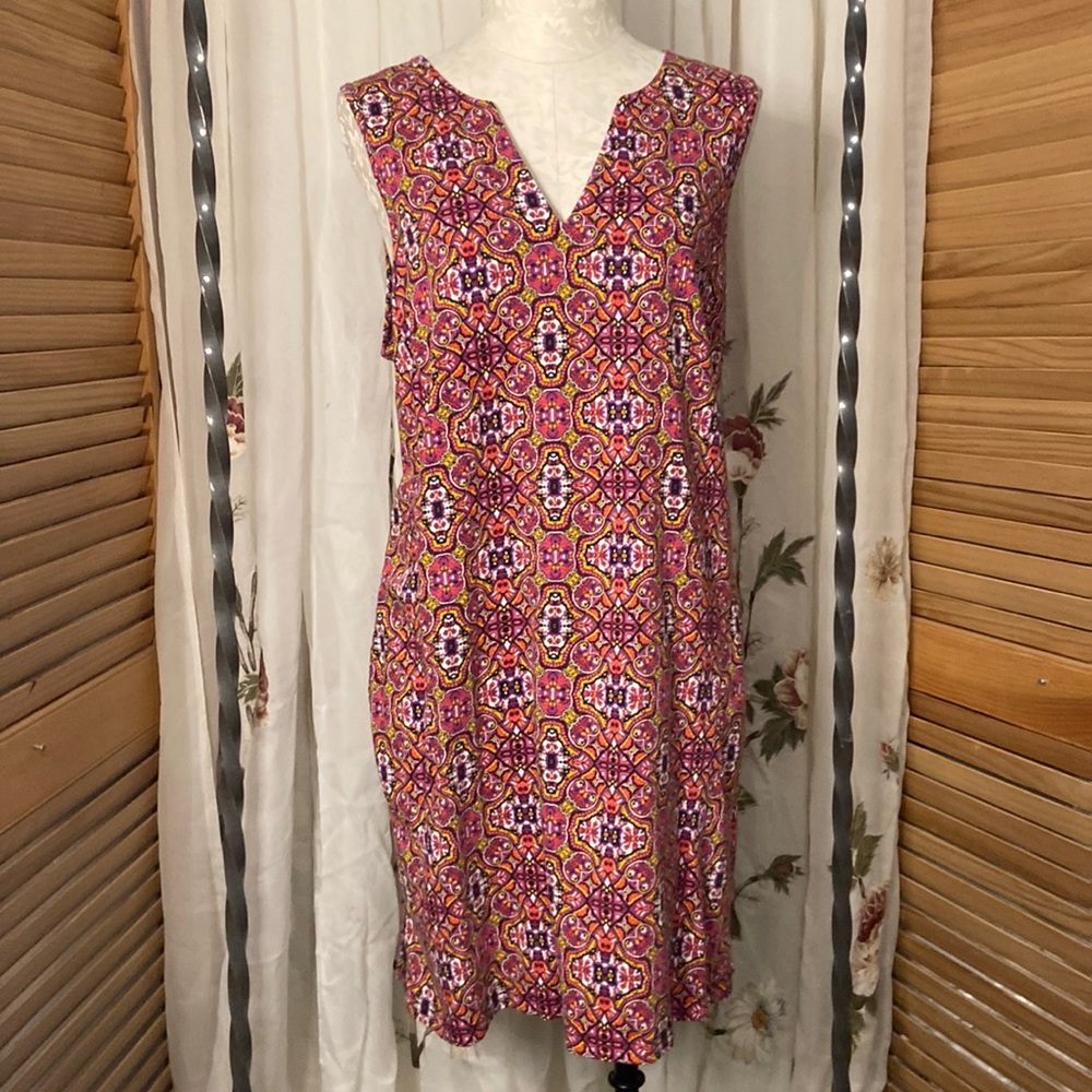 EUC Lands End sleeveless dress. Size 1X multi color